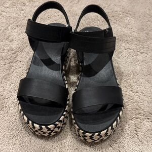 Sorel Black and Cream Wedge Sandals